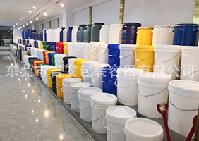 欧美性爱交配图吉安容器一楼涂料桶、机油桶展区